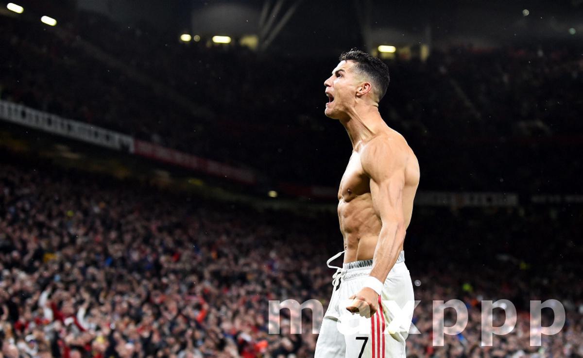 Manchester United vs Villarreal CF