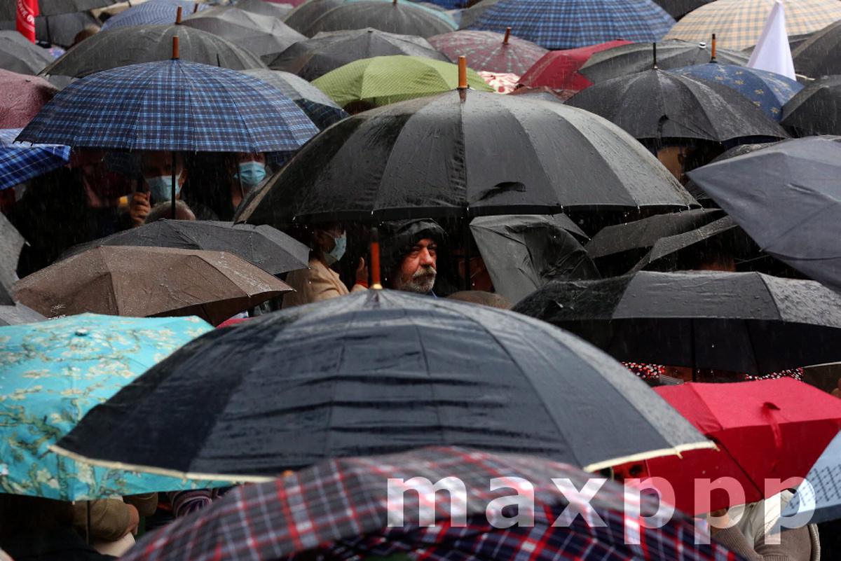 Greek pensioners protest in Athens