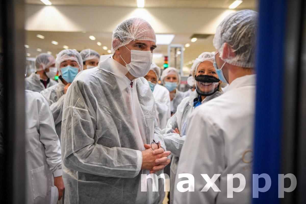 Visite du Premier ministre Jean Castex à La Ruche usine de cosmétiques de Guerlain à Chartres