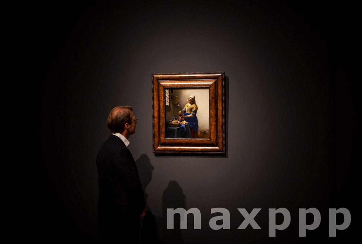 Amsterdam Hermitage opens doors with Vermeer's Milkmaid