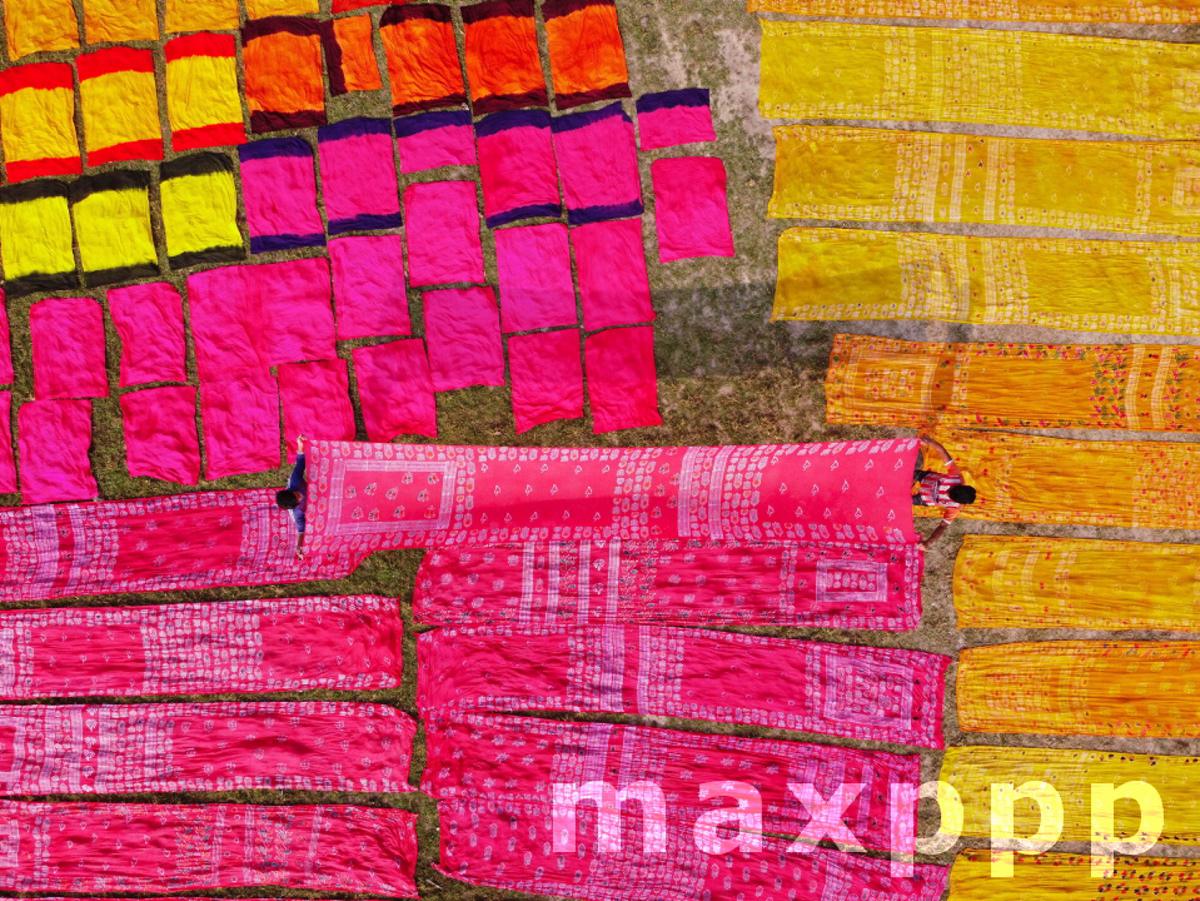 BANGLADESH : Drying Colorful Fabrics