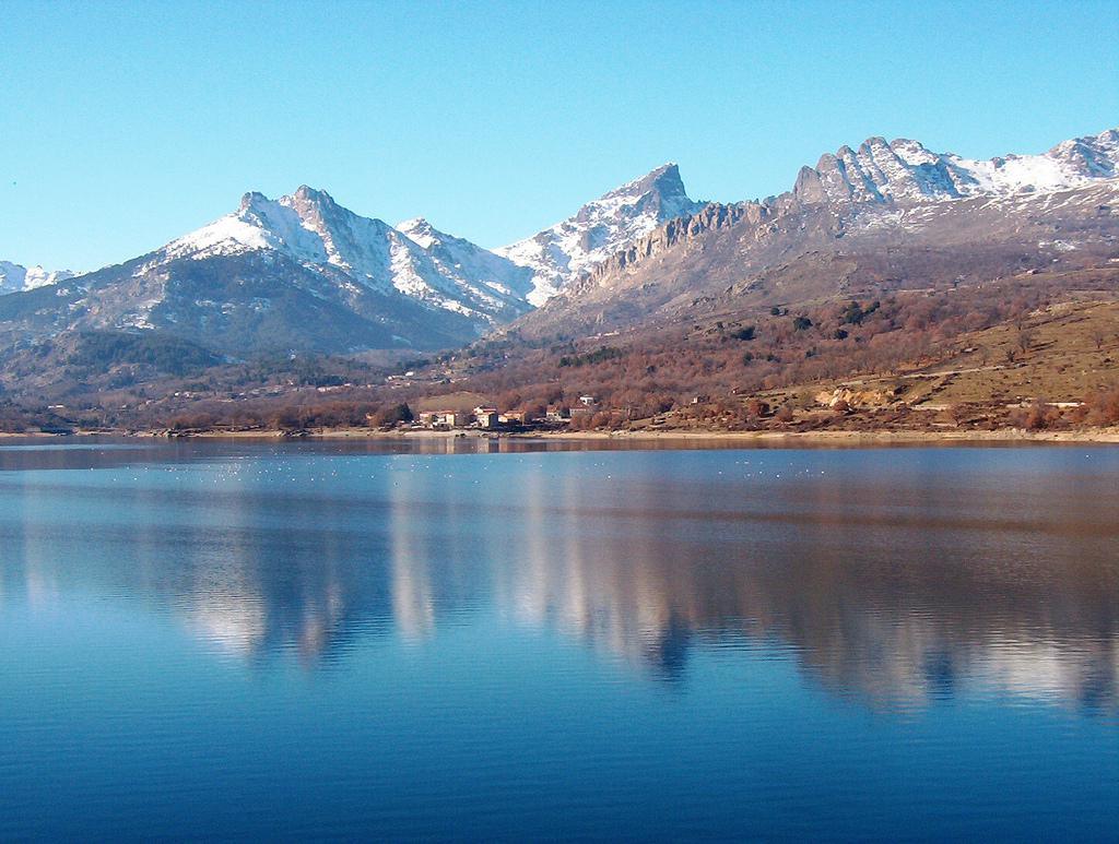 Brook: Ou Aller En Corse Octobre