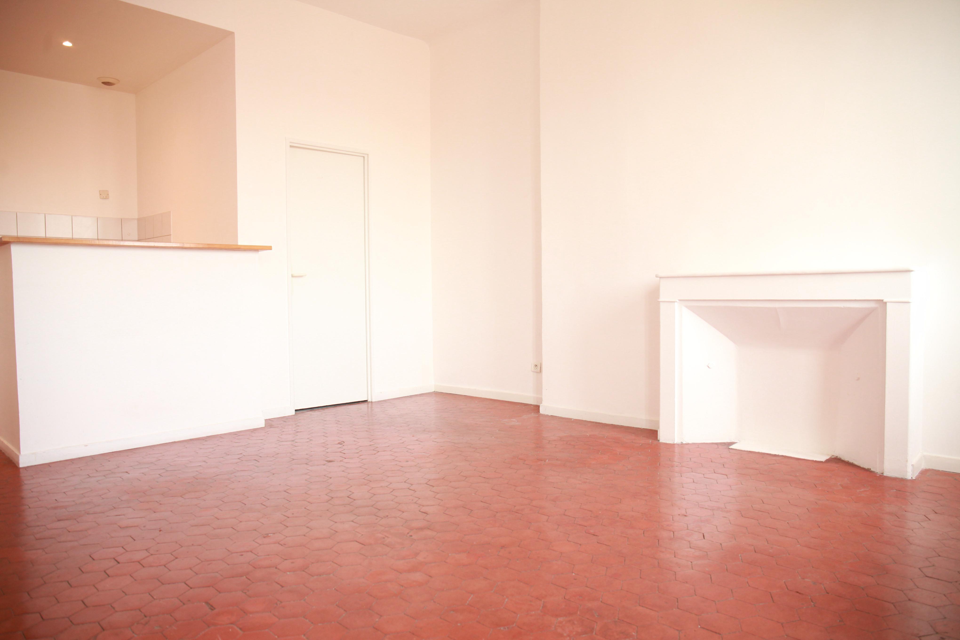 Sous compromis - 5eme - Notre dame du Mont- Charmant T2 - 159 000 €