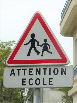 Blocage d'une école ce vendredi à Rouen : Jean-Michel Bérégovoy aux côtés des parents d'élèves Blocage d'une école ce vendredi à Rouen : Jean-Michel Bérégovoy aux côtés des parents d'élèves