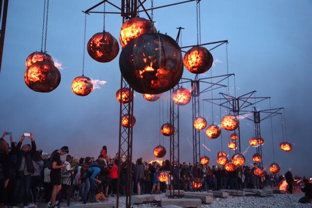 Un Été au Havre : 50 000 spectateurs sur la plage pour la soirée d’ouverture Un Été au Havre : 50 000 spectateurs sur la plage pour la soirée d’ouverture