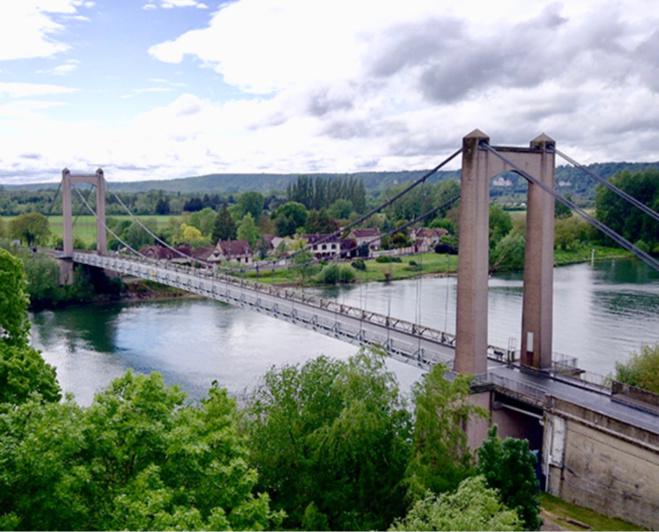 Eure : le pont suspendu des Andelys fermé à la circulation lundi et mardi 