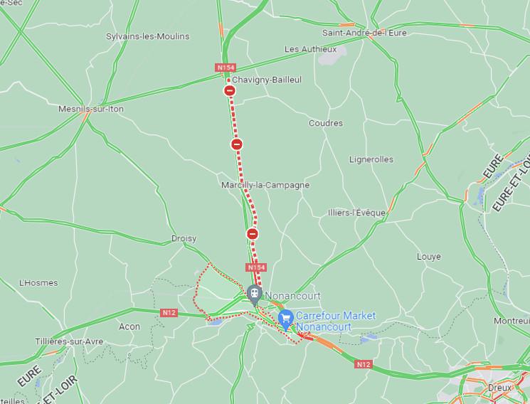 Un poids-lourd couché sur la N154 entre Nonancourt et Evreux : la route est fermée  Un poids-lourd couché sur la N154 entre Nonancourt et Evreux : la route est fermée