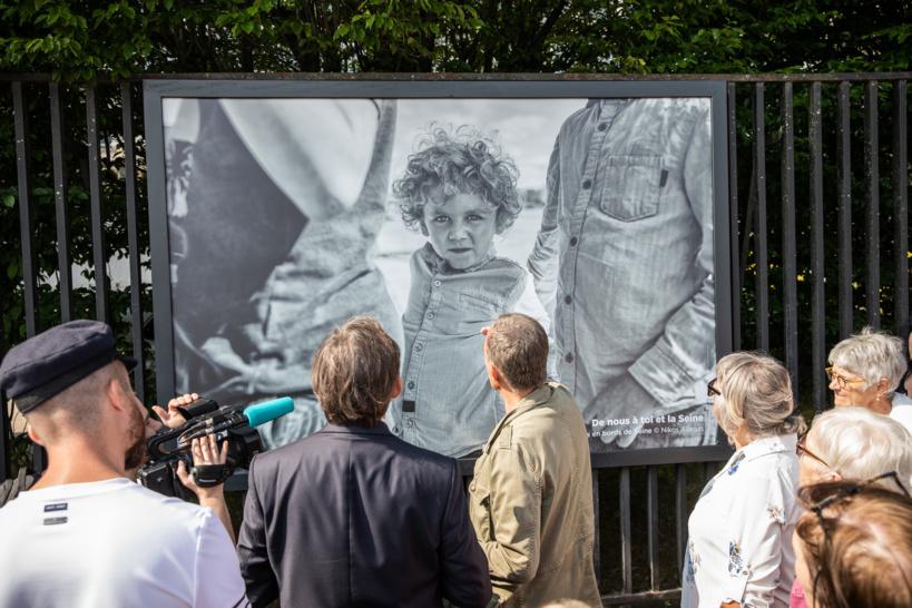 Nikos Aliagas, photographe : ses "Rencontres en bords de Seine" exposées à Rouen