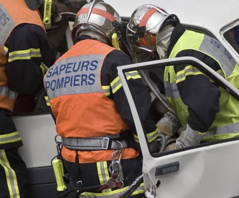 Collision entre deux véhicules à Brétigny : un jeune homme de 20 ans blessé grièvement 