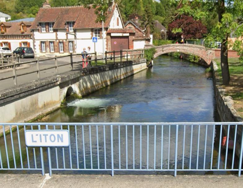 Évreux : l'homme repêché ce matin dans l'Iton n'a pas survécu à un arrêt cardiaque 