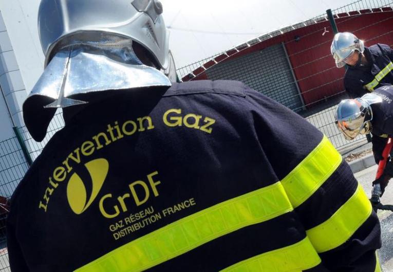 Une conduite de gaz arrachée sur un chantier à Vernon, onze personnes évacuées Une conduite de gaz arrachée sur un chantier à Vernon, onze personnes évacuées