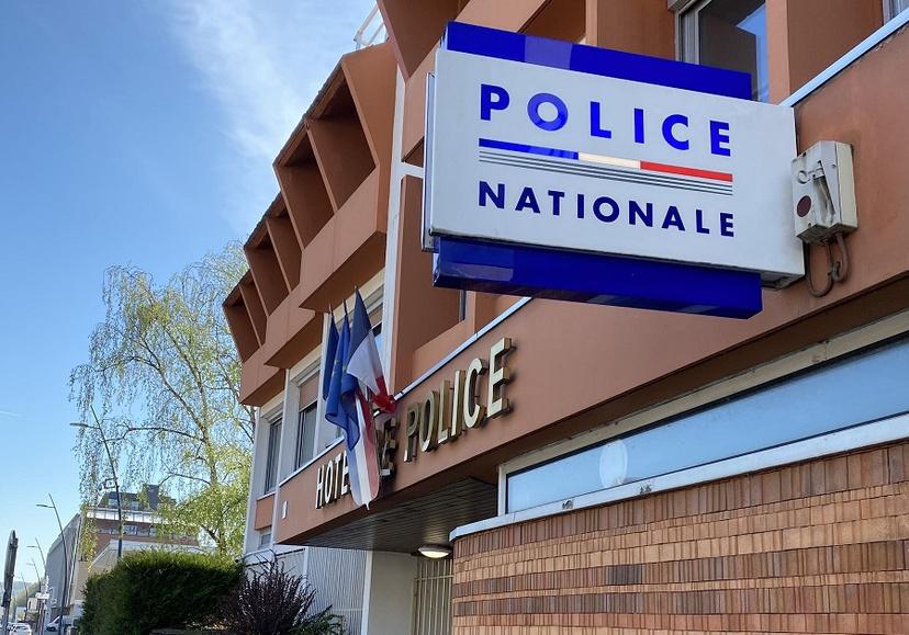 Coup de couteau mortel à Évreux : la victime avait 14 ans, l'auteur présumé est âgé de 16 ans Coup de couteau mortel à Évreux : la victime avait 14 ans, l'auteur présumé est âgé de 16 ans