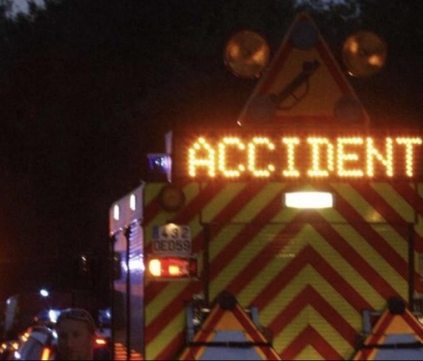 Un poids-lourd de betteraves se couche sur la route à Saint-Aubin-sur-Gaillon : la RD316 coupée 