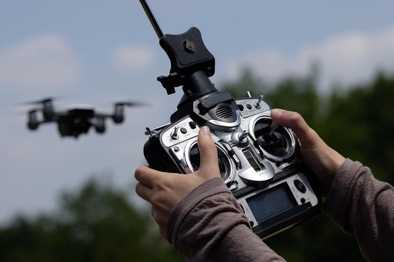 Surveillance du littoral de la Seine-Maritime par drones : la justice valide l’autorisation préfectorale