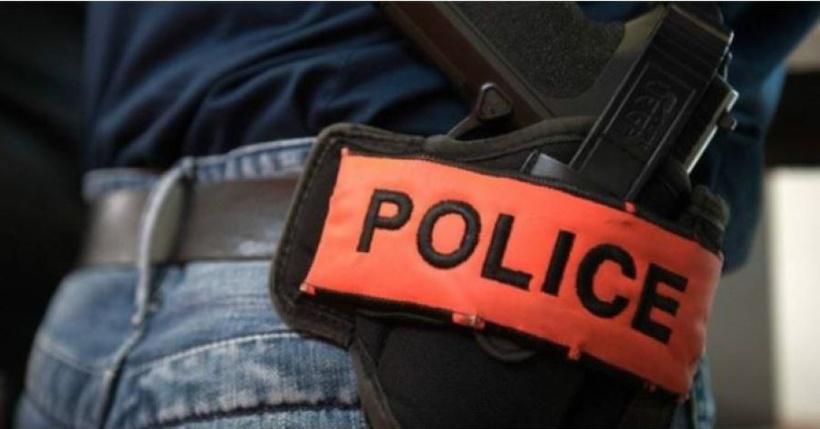 Montigny-le-Bretonneux (Yvelines) : un mineur frappe une contrôleuse et dégrade un bus Montigny-le-Bretonneux (Yvelines) : un mineur frappe une contrôleuse et dégrade un bus