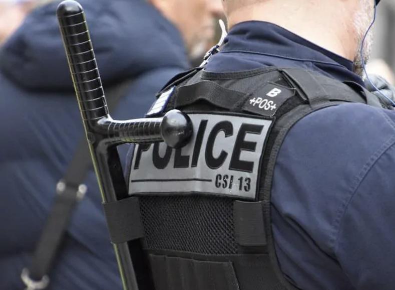 Yvelines : plusieurs interpellations pour transport illégal de mortiers et d’artifices Yvelines : plusieurs interpellations pour transport illégal de mortiers et d’artifices