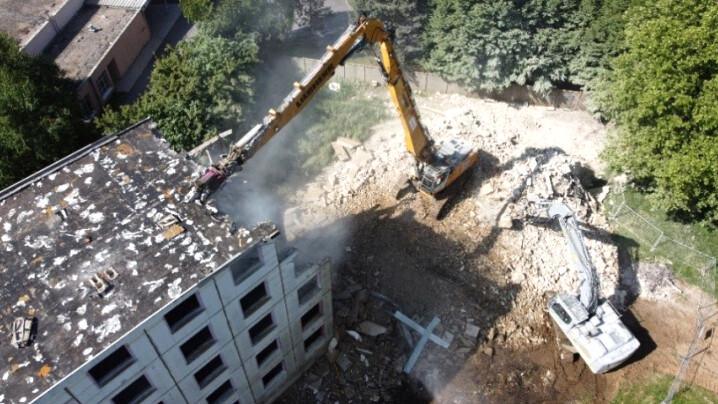 Rouen : cinq immeubles des années 60 démolis pour laisser place à un nouveau quartier Rouen : cinq immeubles des années 60 démolis pour laisser place à un nouveau quartier