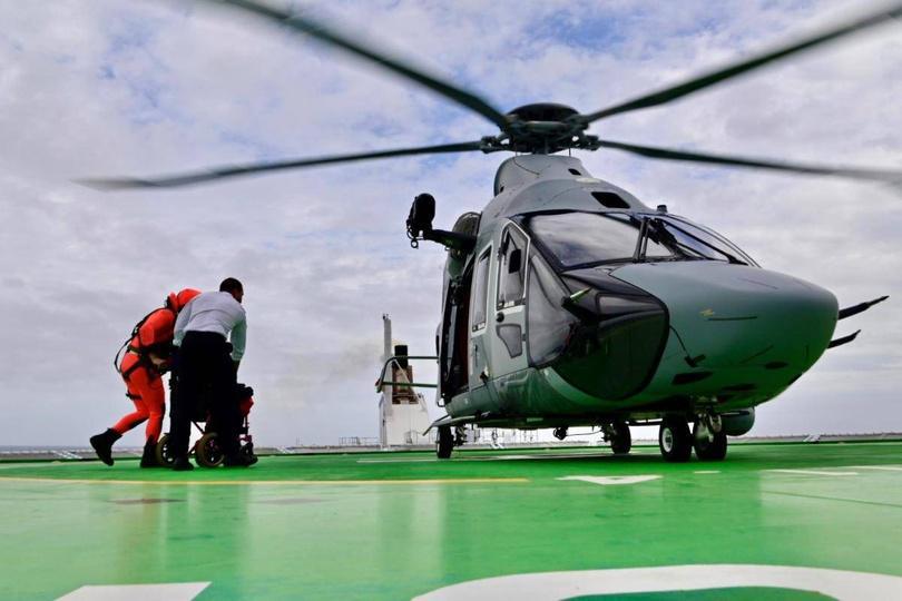 Un passager évacué en hélicoptère d’un navire au large du cap de la Hague dans la Manche