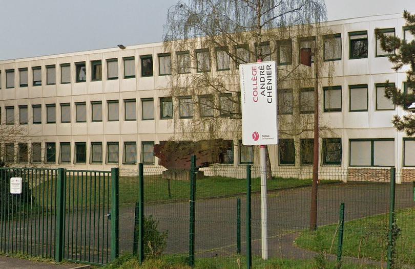 Yvelines : le maire de Mantes-la-Jolie s’oppose au projet de village pour mineurs non accompagnés et lance une pétition
