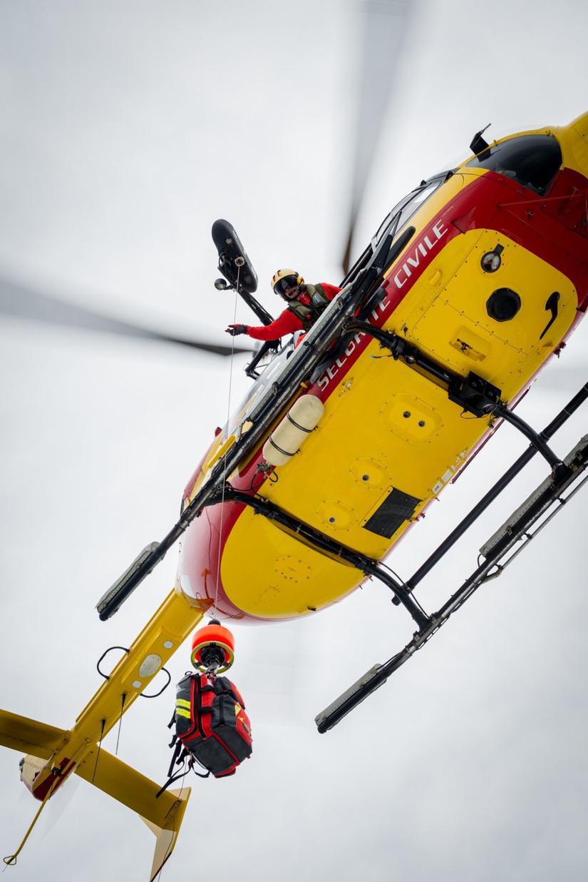 Dieppe : un plongeur-démineur évacué par Dragon 76 après un malaise en mer