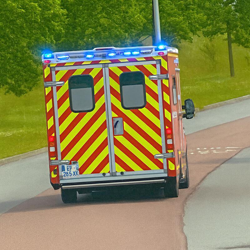 Eure. Il chute d'une machine agricole : un homme de 55 ans blessé grièvement à Mesnil-en-Ouche 