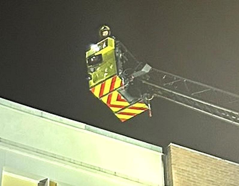 Une trottinette prend feu dans un immeuble à Rouen : trois personnes intoxiquées par les fumées