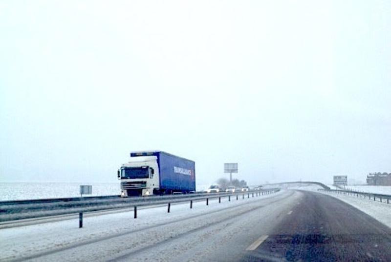 Neige et verglas : circulation très perturbée sur l’A28 et l’A29 en Seine-Maritime