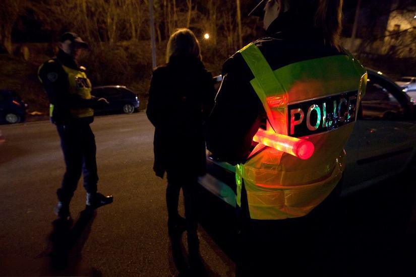 Le Havre : quatre adolescents interpellés avec du protoxyde d’azote en pleine nuit Le Havre : quatre adolescents interpellés avec du protoxyde d’azote en pleine nuit