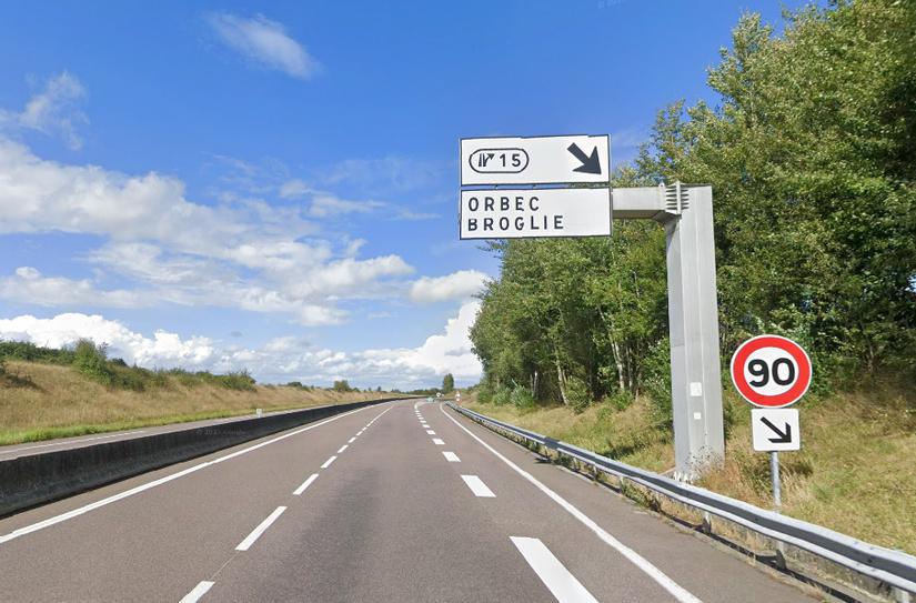 L'A28 fermée à la circulation vers Rouen après un accident de camion dans l'Eure L'A28 fermée à la circulation vers Rouen après un accident de camion dans l'Eure