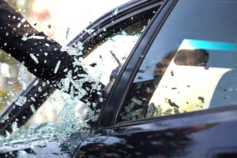 Vitres brisées, véhicules fouillés près de Rouen : un voleur à la roulotte arrêté à Bihorel Vitres brisées, véhicules fouillés près de Rouen : un voleur à la roulotte arrêté à Bihorel