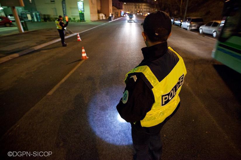 Rouen : un automobiliste et son passager trahis par une odeur de cannabis Rouen : un automobiliste et son passager trahis par une odeur de cannabis