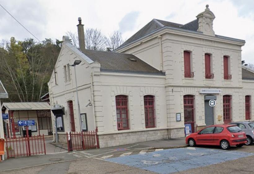 Interpellé pour rébellion après des violences sur des agents de la sûreté ferroviaire à Vaux-sur-Seine
