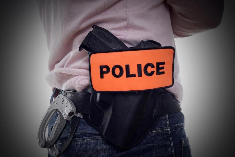 Trois mineurs interpellés à Saint-Étienne-du-Rouvray dans une Clio volée Trois mineurs interpellés à Saint-Étienne-du-Rouvray dans une Clio volée