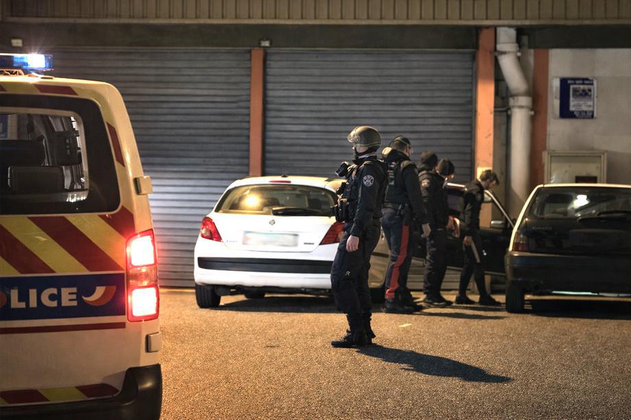 Seine-Maritime : un « rodéo urbain » se termine en garde à vue à Petit-Couronne Seine-Maritime : un « rodéo urbain » se termine en garde à vue à Petit-Couronne