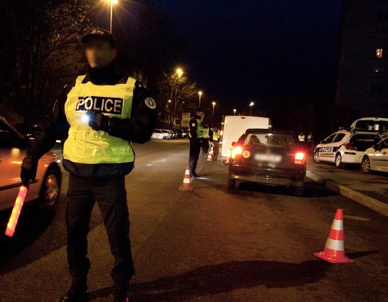 Contrôle routier à Dieppe : excès de vitesse pour l'un, alcoolémie et garde à vue pour l'autre