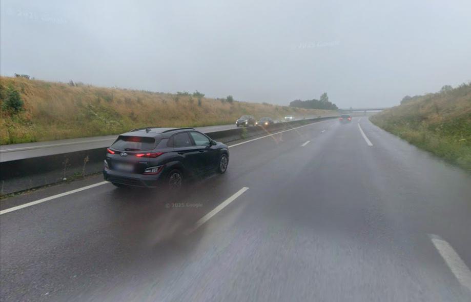 Poids lourd en feu sur l’A28 : l’autoroute coupée entre Val de Somme et Mont Caubert