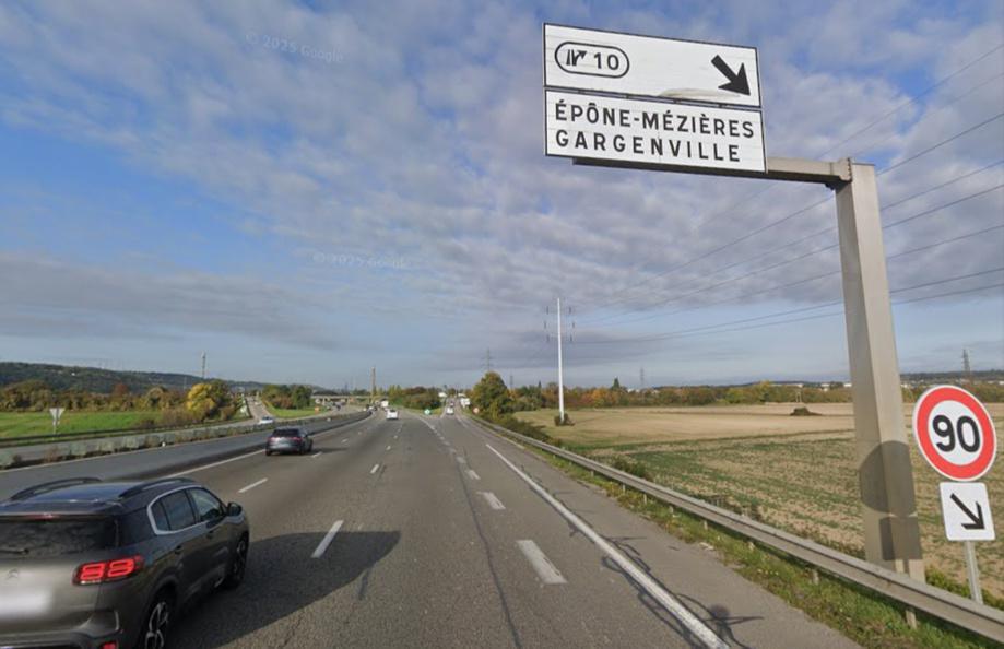 A13 : accident de poids lourds, circulation fortement perturbée vers Mantes A13 : accident de poids lourds, circulation fortement perturbée vers Mantes