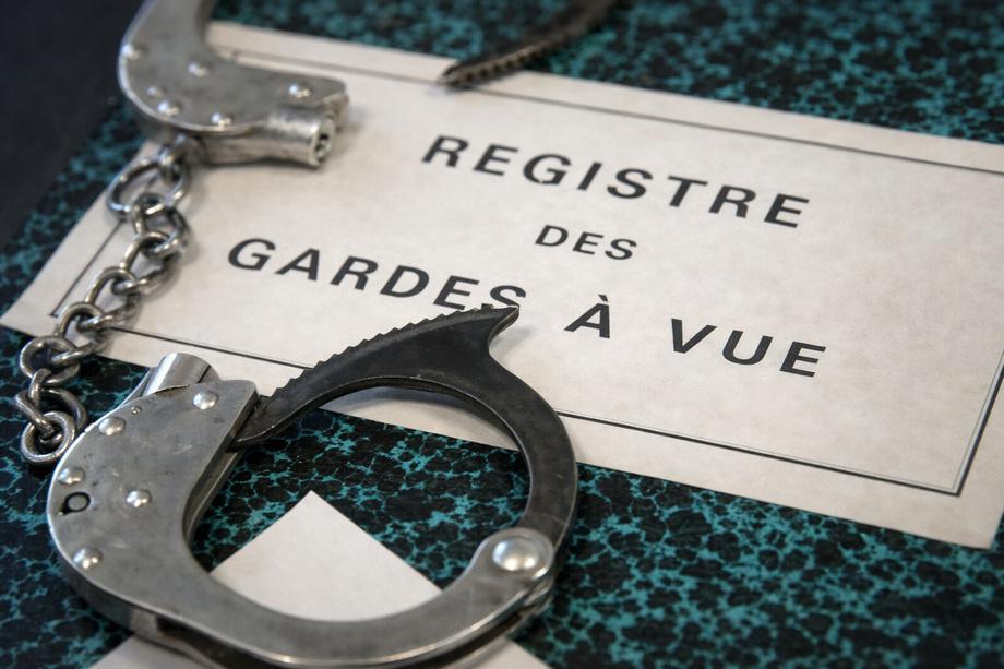 Plus de 2 g d'alcool dans le sang : il termine sa course dans un terre-plein à Harfleur Plus de 2 g d'alcool dans le sang : il termine sa course dans un terre-plein à Harfleur