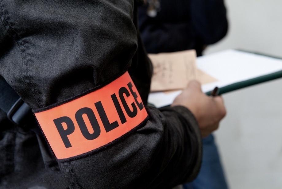 Louviers : un homme de 46 ans tué à l'arme blanche, une enquête ouverte pour homicide Louviers : un homme de 46 ans tué à l'arme blanche, une enquête ouverte pour homicide