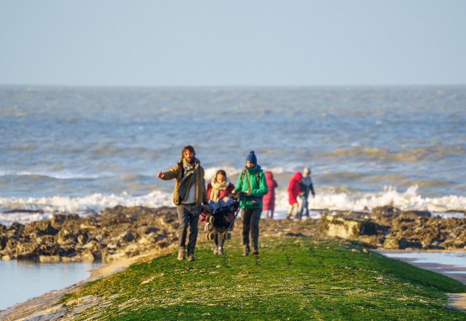 Grandes marées en Normandie : pêcheurs, promeneurs et baigneurs appelés à la vigilance