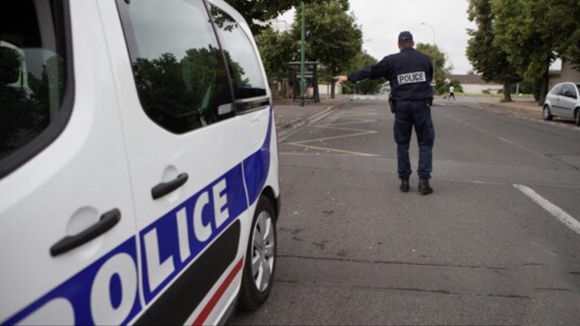 Les Mureaux : un policier blessé lors de l’interpellation d’un conducteur en fuite