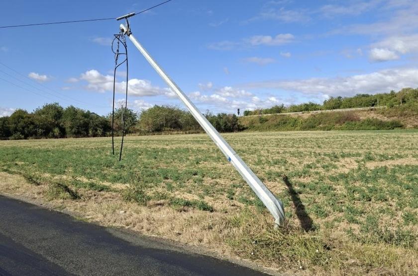 Vols de câbles : le hameau du Coudray de nouveau privé de téléphone et d’internet au Vieil-Evreux Vols de câbles : le hameau du Coudray de nouveau privé de téléphone et d’internet au Vieil-Evreux