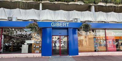 Mobilisation à Évreux pour sauver la librairie Gibert Joseph et ses dix salariés Mobilisation à Évreux pour sauver la librairie Gibert Joseph et ses dix salariés