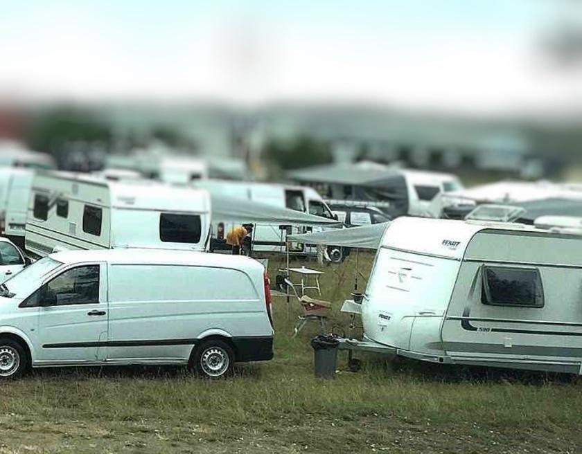 Près de Fécamp, 175 caravanes des gens du voyage évacuées ce matin aux Loges Près de Fécamp, 175 caravanes des gens du voyage évacuées ce matin aux Loges