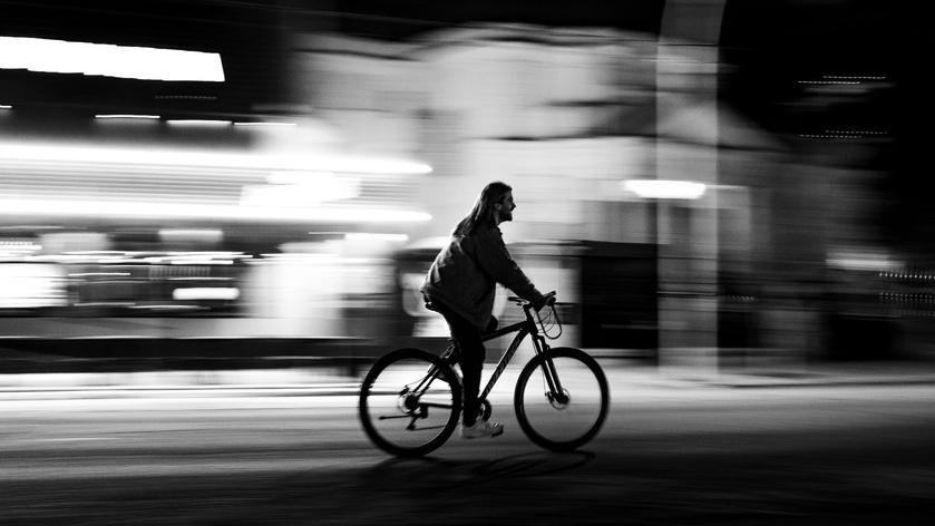 Le Havre : ivre à vélo, il manque de percuter une voiture de police