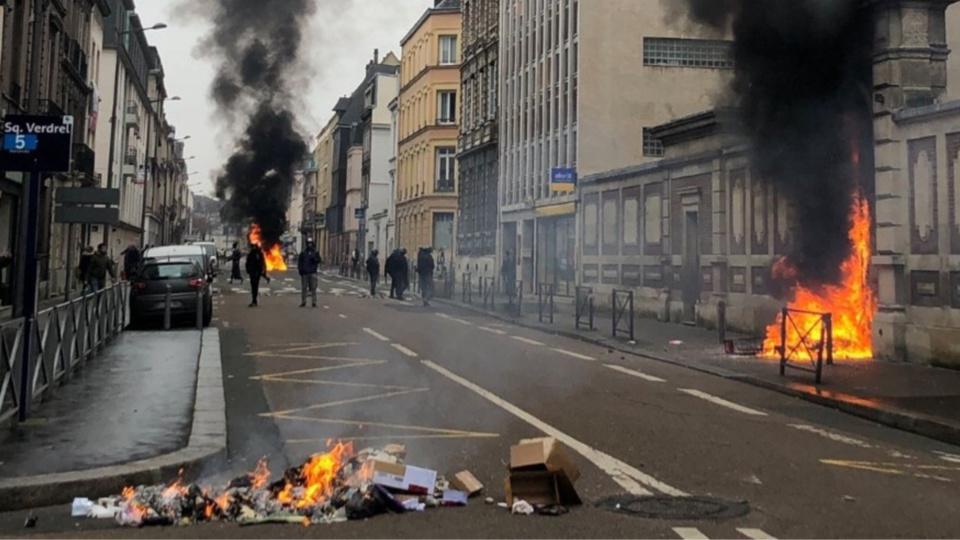 10ème Samedi De Mobilisation Des Gilets Jaunes En Seine