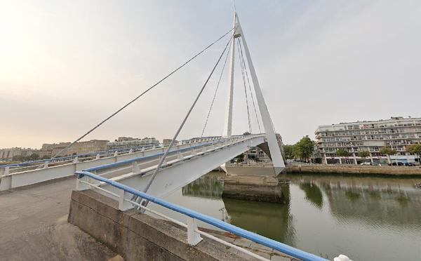 Un jeune homme suicidaire intercepté in extremis au-dessus du bassin du Commerce au Havre