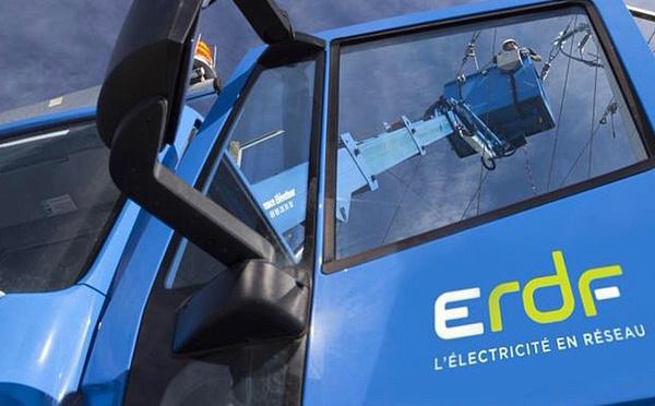 Eure  : une ligne de 20 000 volts endommagée par un tracteur et plus de 200 foyers privés d’électricité à Epaignes