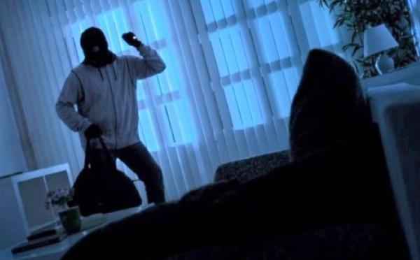 Deux cambrioleurs, cagoulés et gantés, trahis par la vidéo-surveillance le soir de Noël à Sotteville-lès-Rouen    
