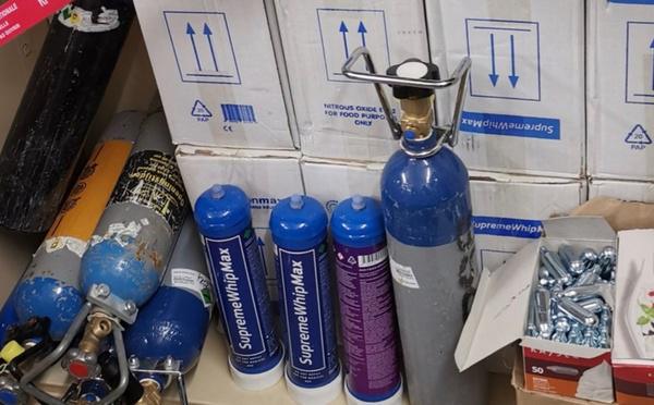 Protoxyde d’azote et rave-parties : la Seine-Maritime serre la vis pour le Nouvel An